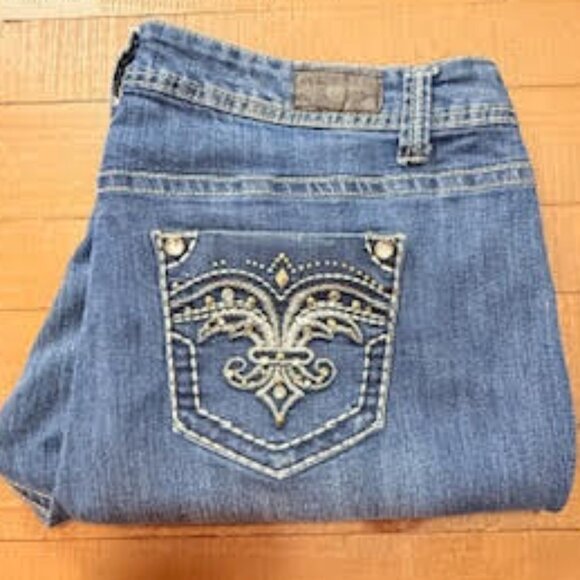ZCO Jeans Women’s Plus Size 22 Blue Denim Bootcut Flare Embellished Pockets - Picture 2 of 12